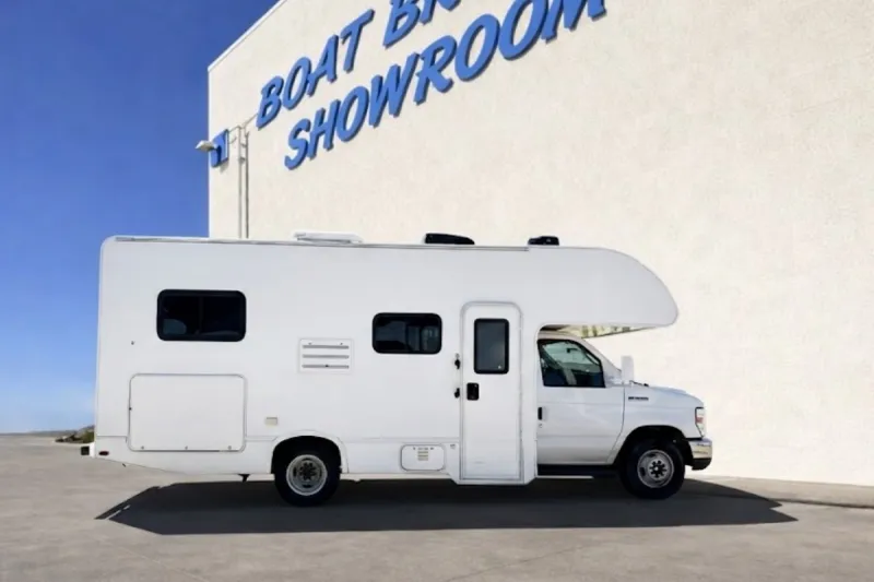 RVs and campers for sale in Lake Havasu City