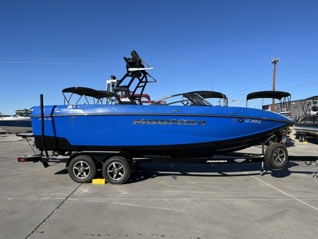 2021 Moomba Mojo 23'