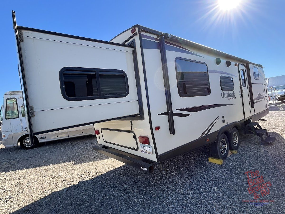 2015 Keystone Outback 260trs photo 9
