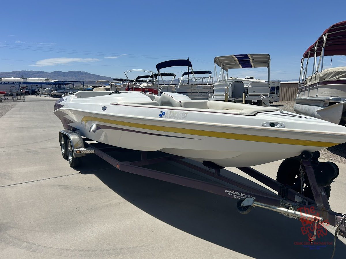 2003 Ultra 23XS