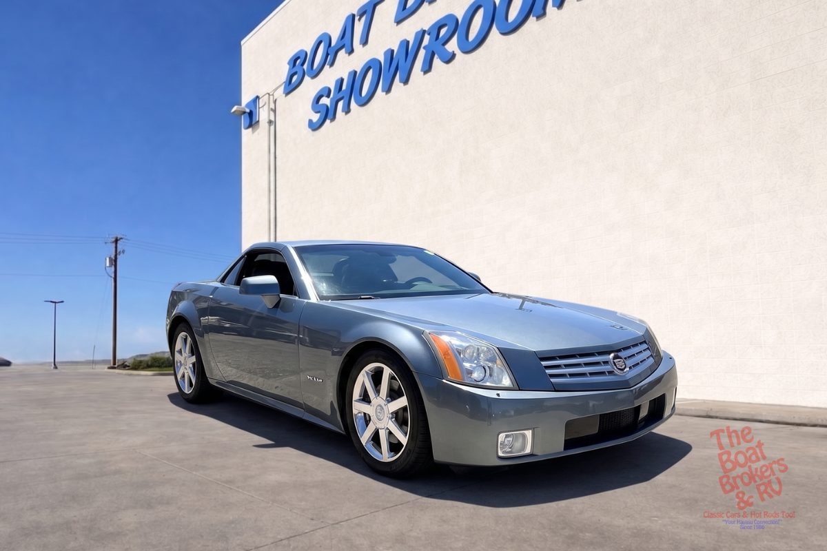 2004 CADILLAC XLR