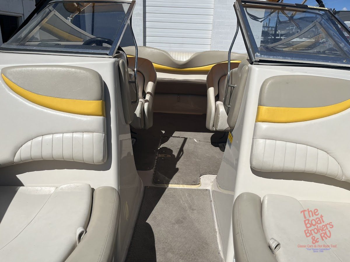 2005 Glastron GX205BR photo 12