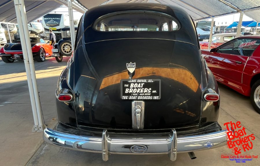 1942 Ford Super Delux photo 6