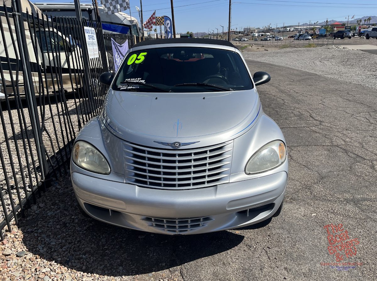 2005 Chrysler PT CRUISER photo 2