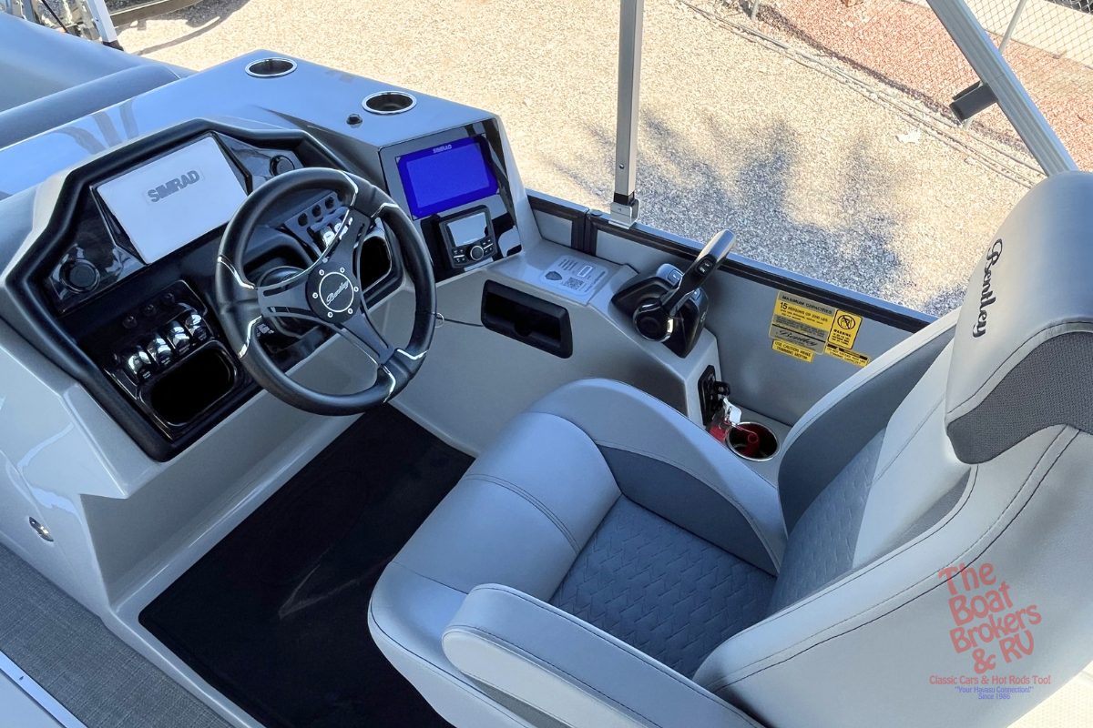 2026 Bentley ELITE 223 photo 10
