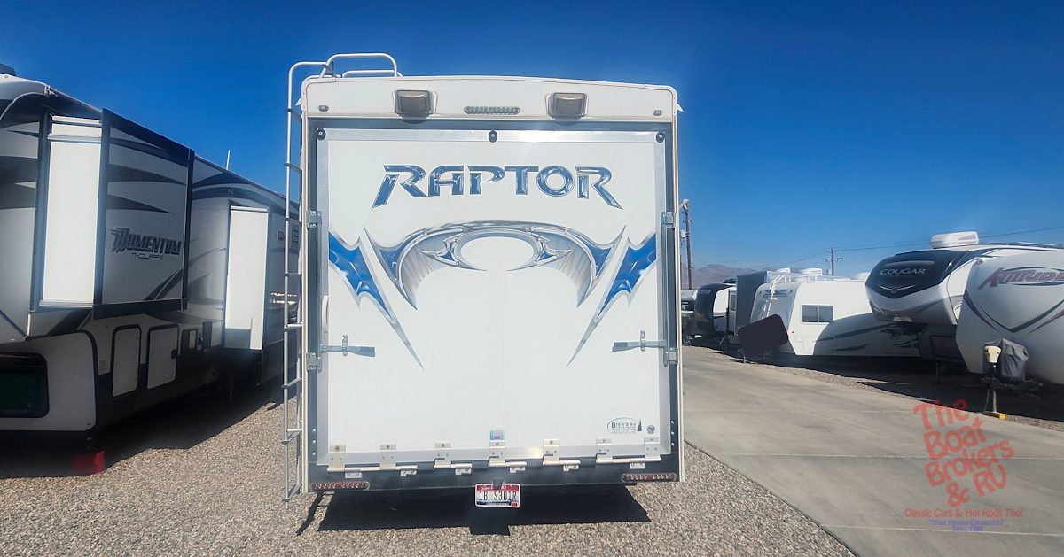 2011 Keystone RAPTOR M-300MP photo 6