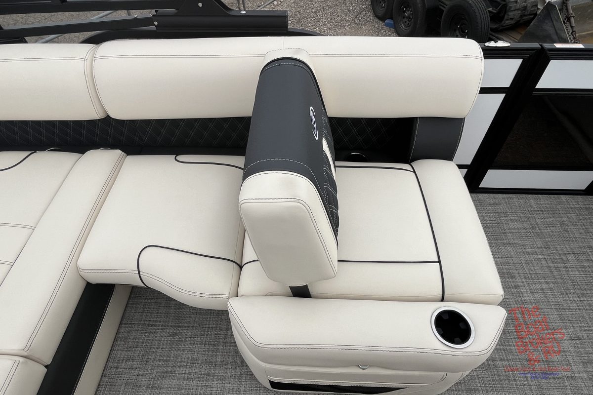 2027 Barletta LUSSO L25UC photo 9