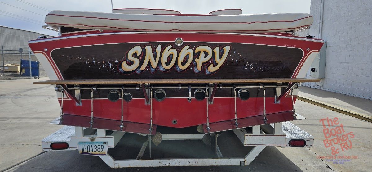 1977 Campbell Cabin Boat photo 9