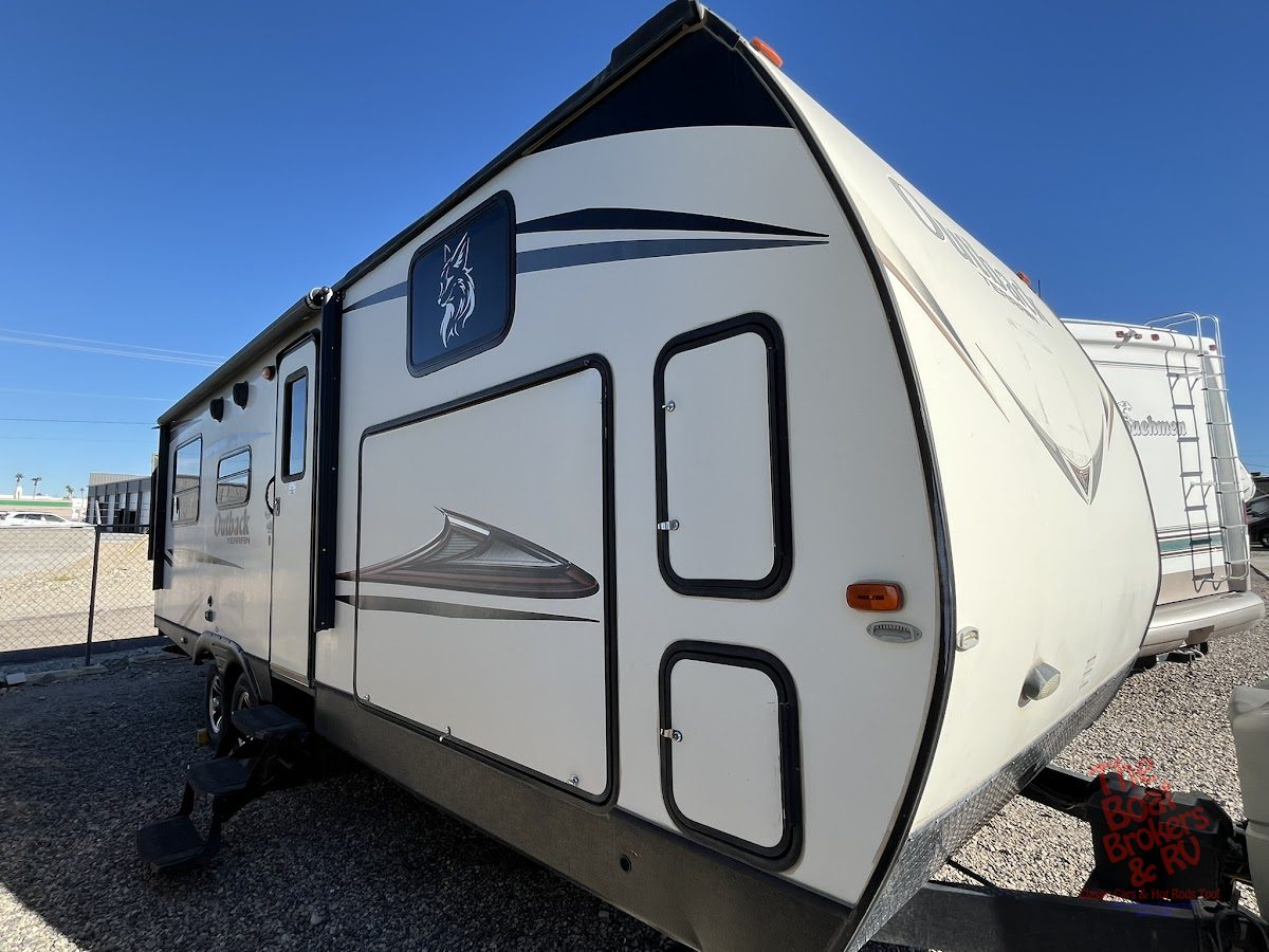 2015 Keystone Outback 260trs photo 7