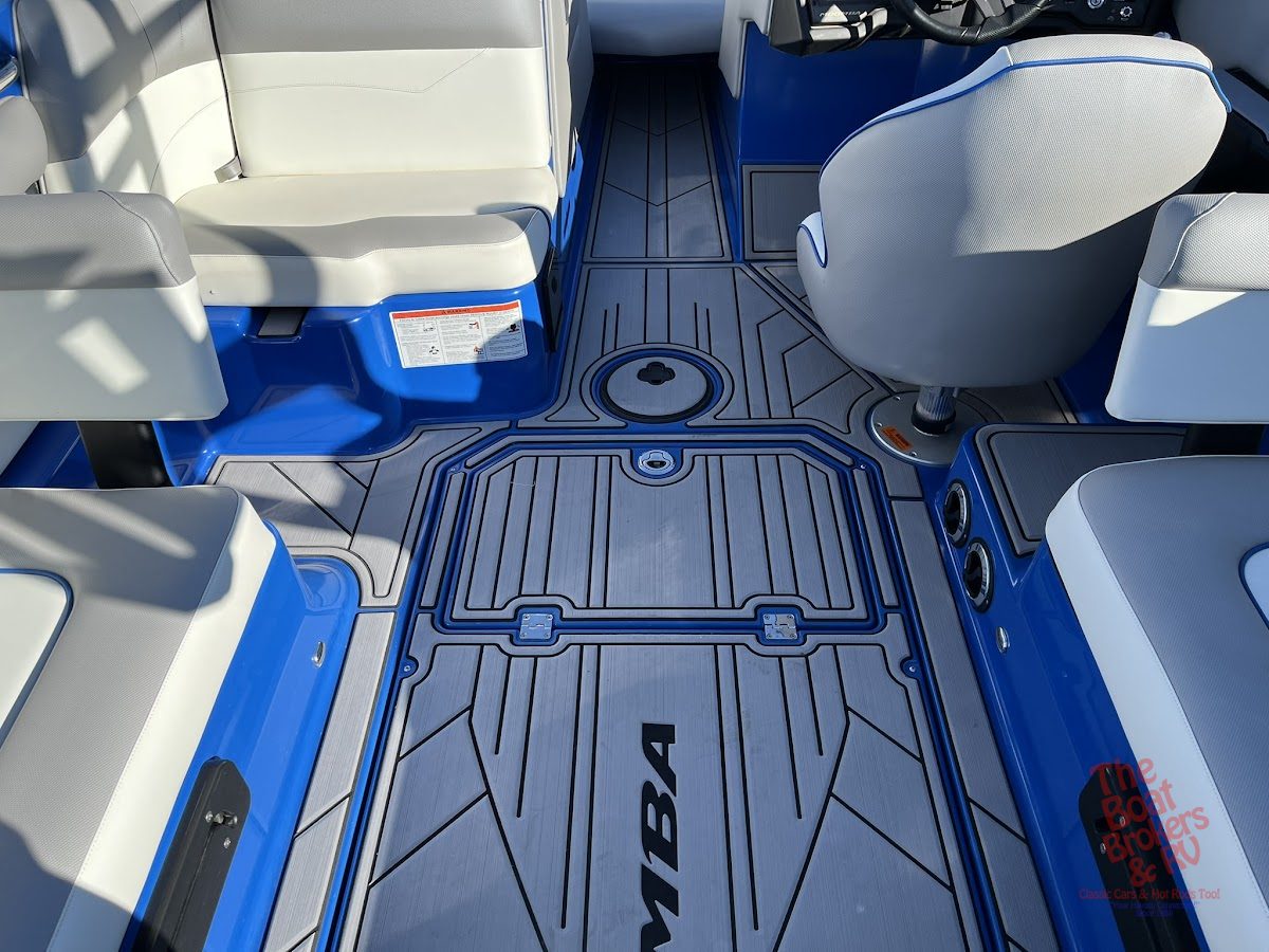 2021 Moomba Mojo 23' photo 18