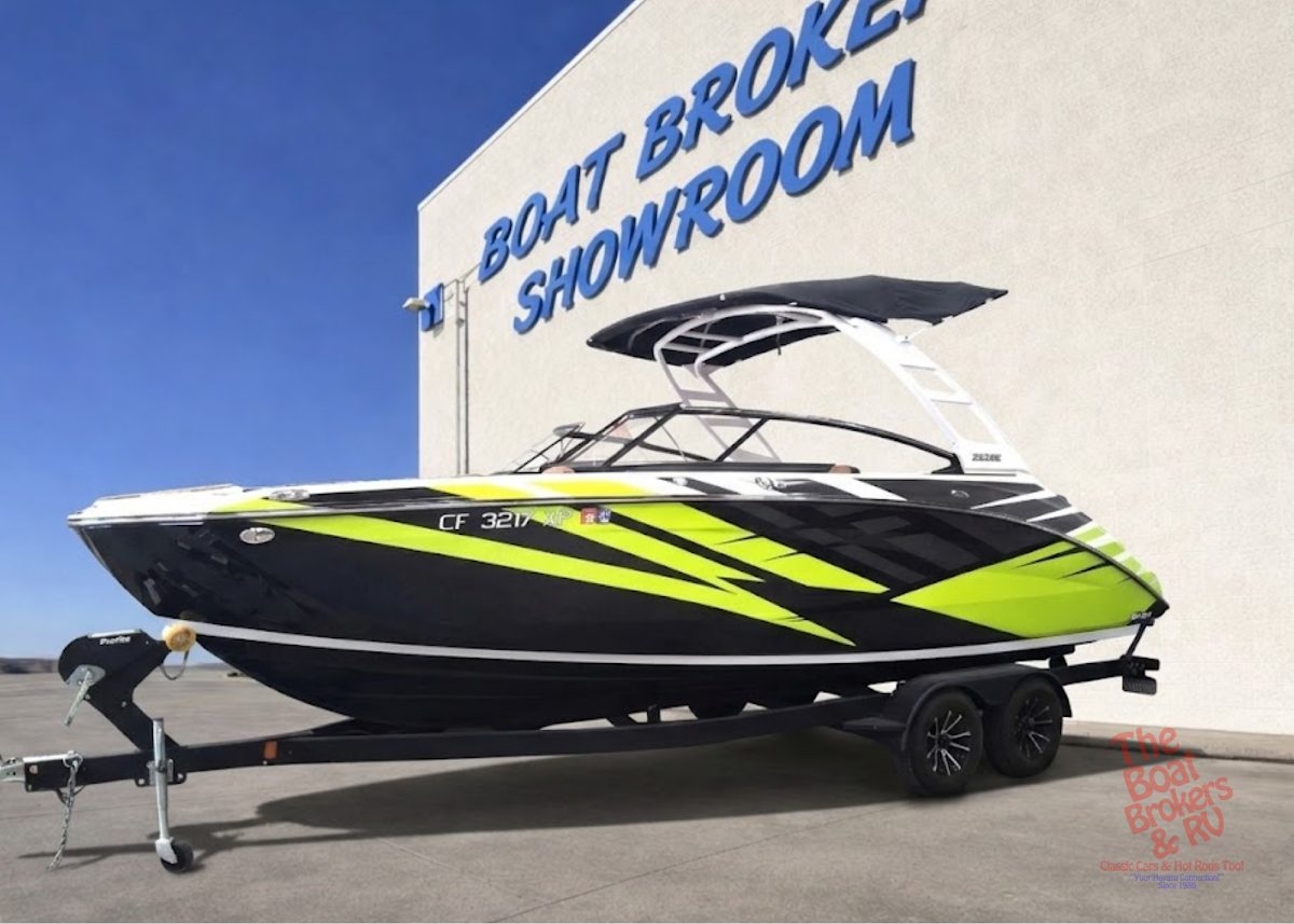 2024 YAMAHA 252 SE