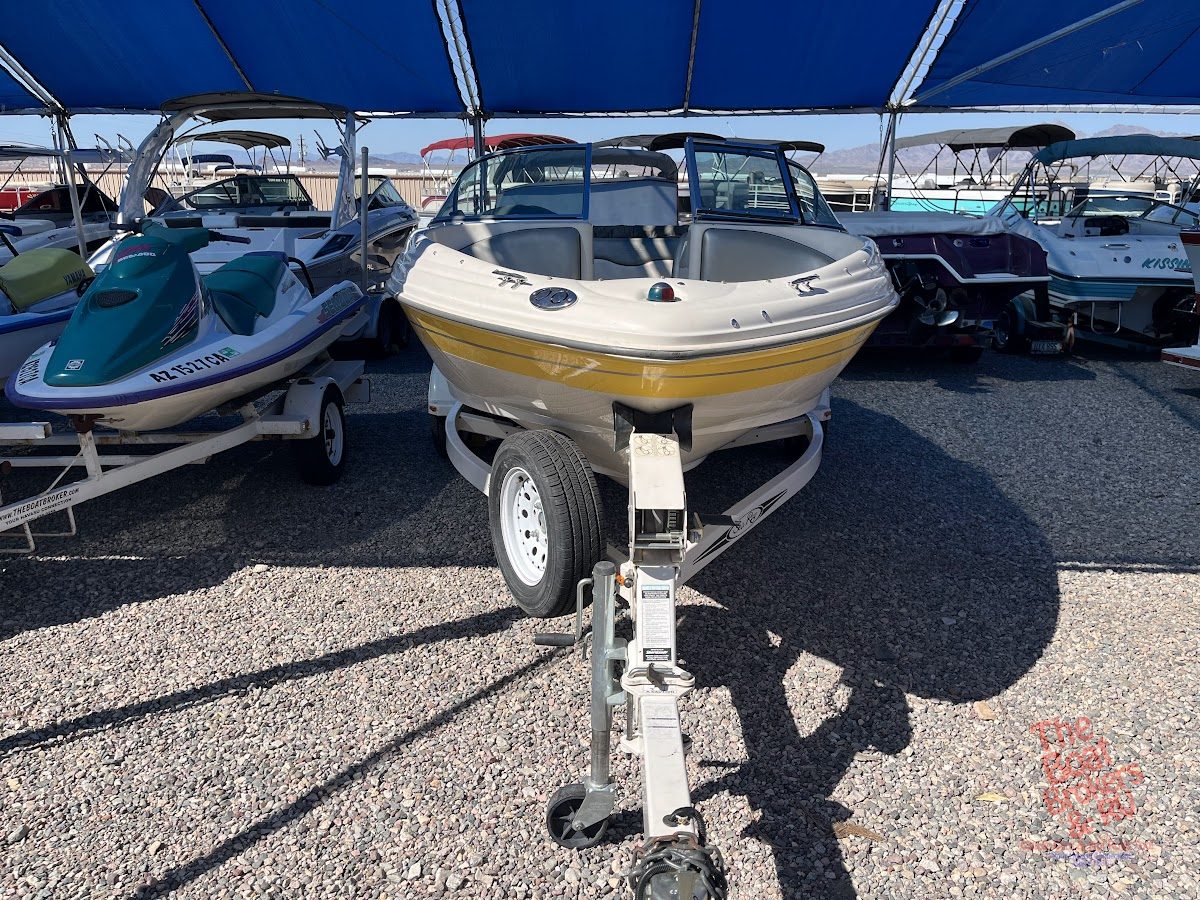 2004 Sea Ray 180 Sport