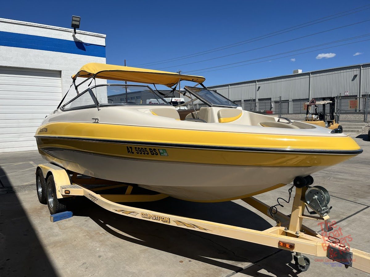 2005 Glastron GX205BR photo 4