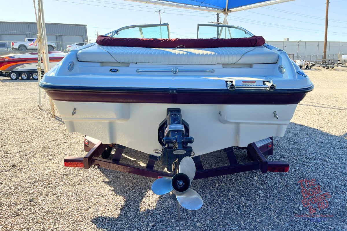 2004 Crownline 208 photo 7