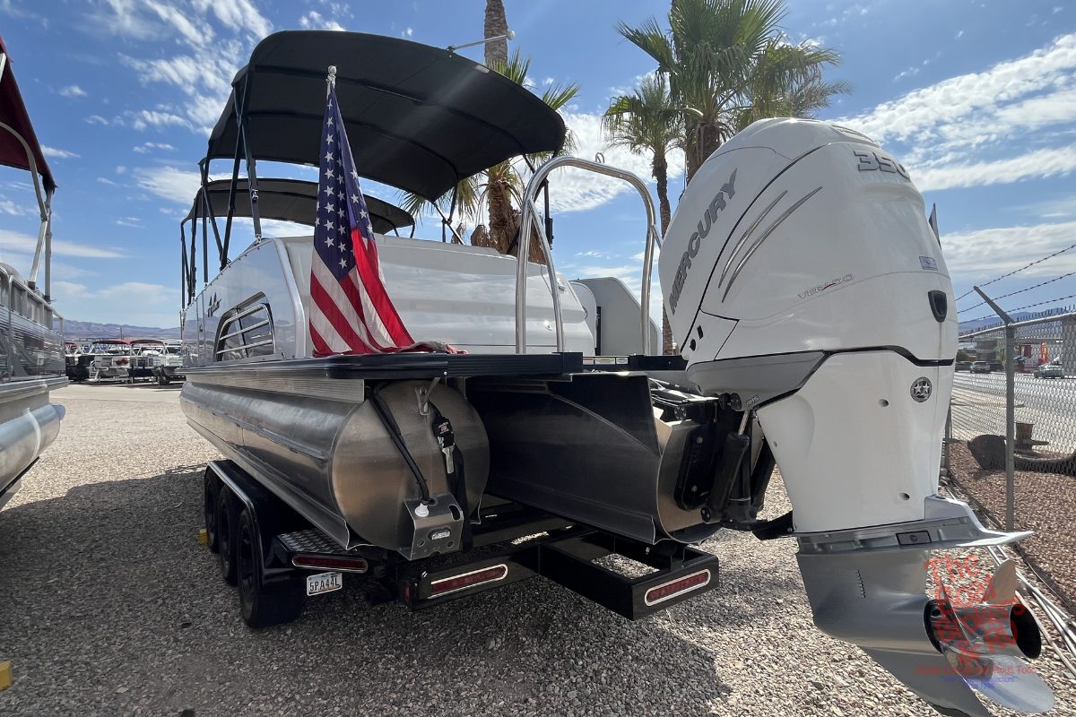 2019 Avalon AMBASSADOR 2785RJ photo 6