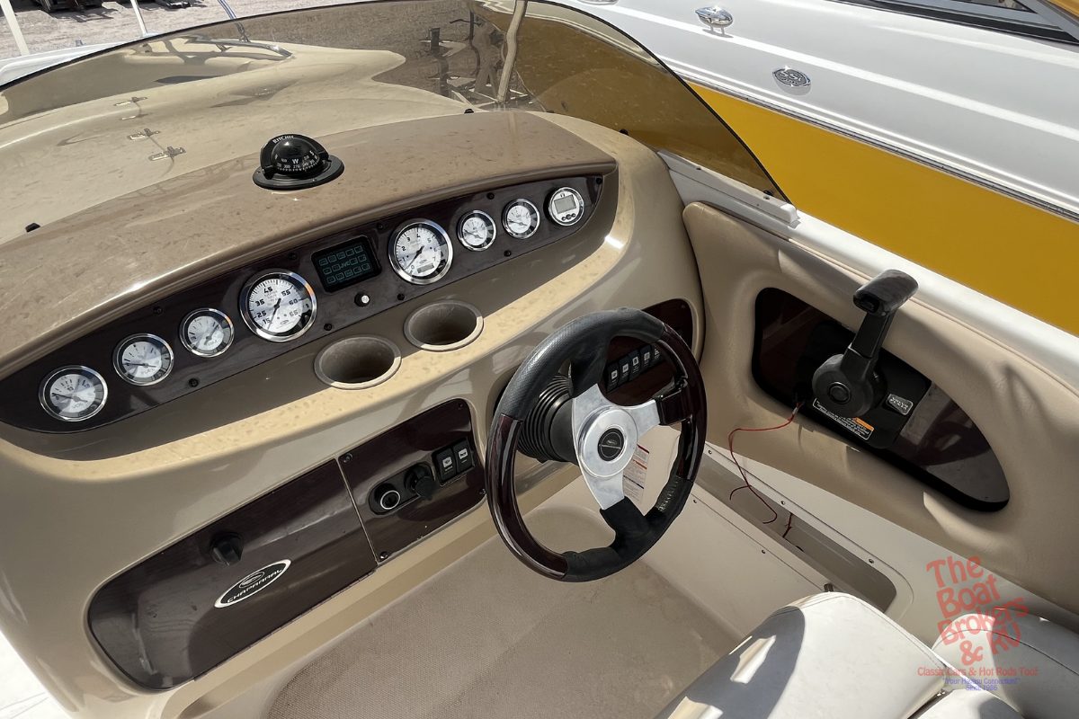 2002 Chaparral SUNESTA 242 photo 10