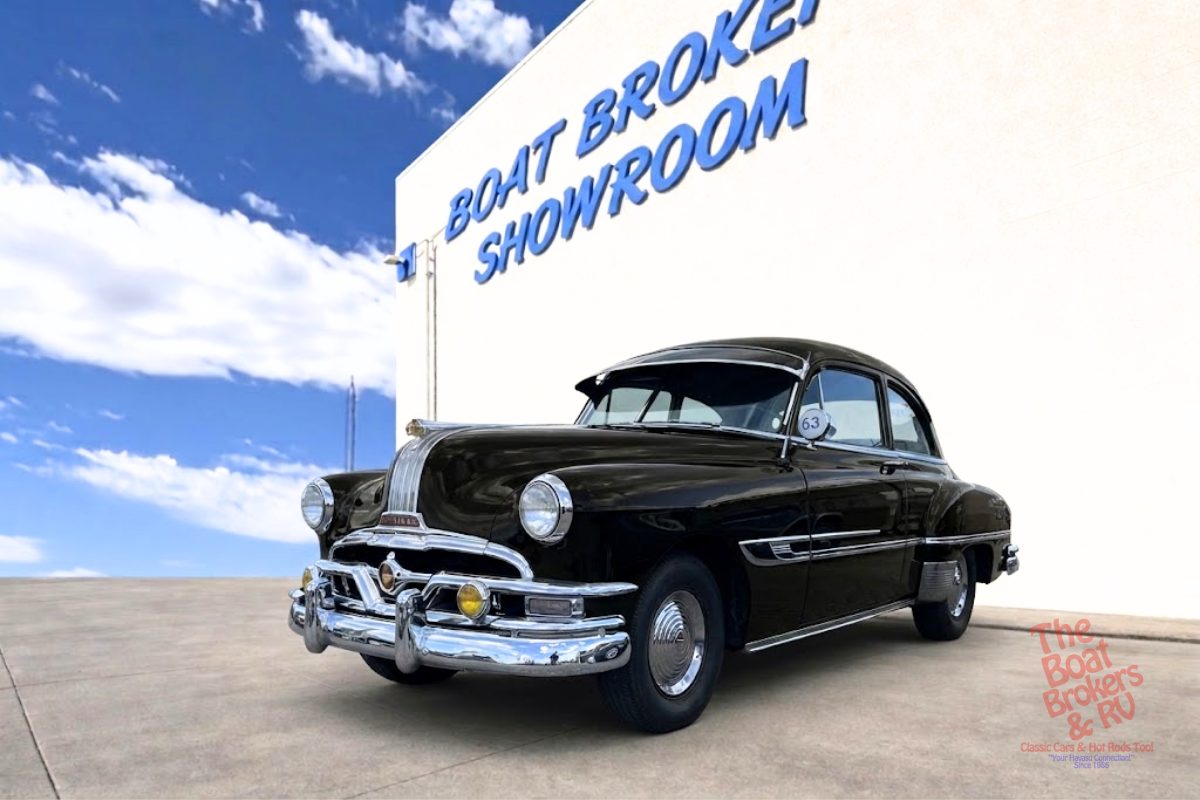 1952 PONTIAC CHIEFTAIN