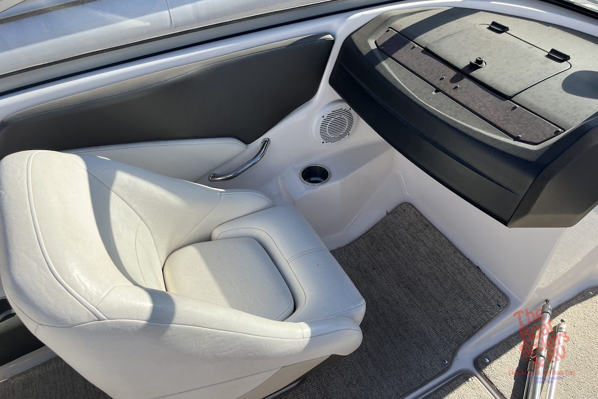 2008 Regal 1900 photo 11