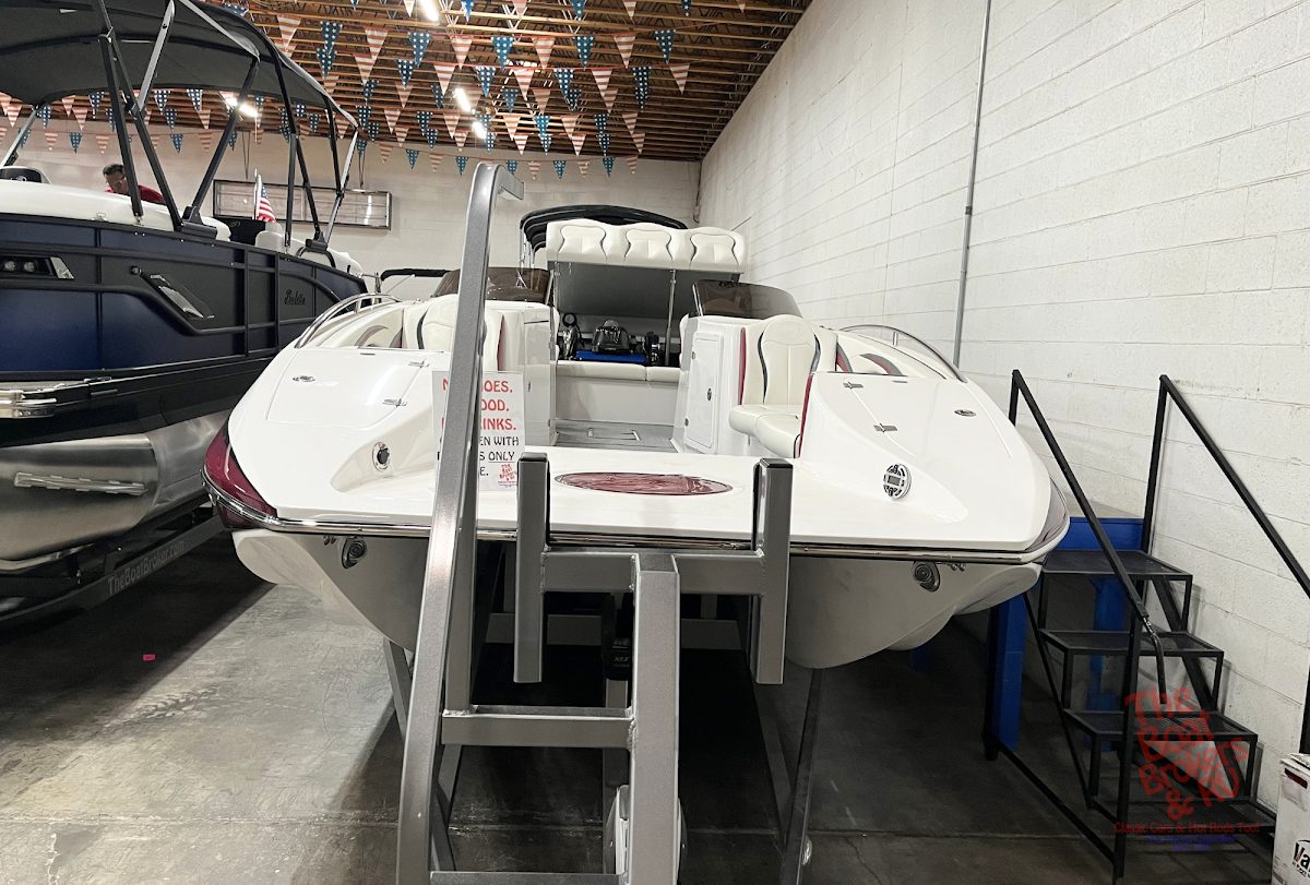 2023 Nordic DECK BOAT photo 3