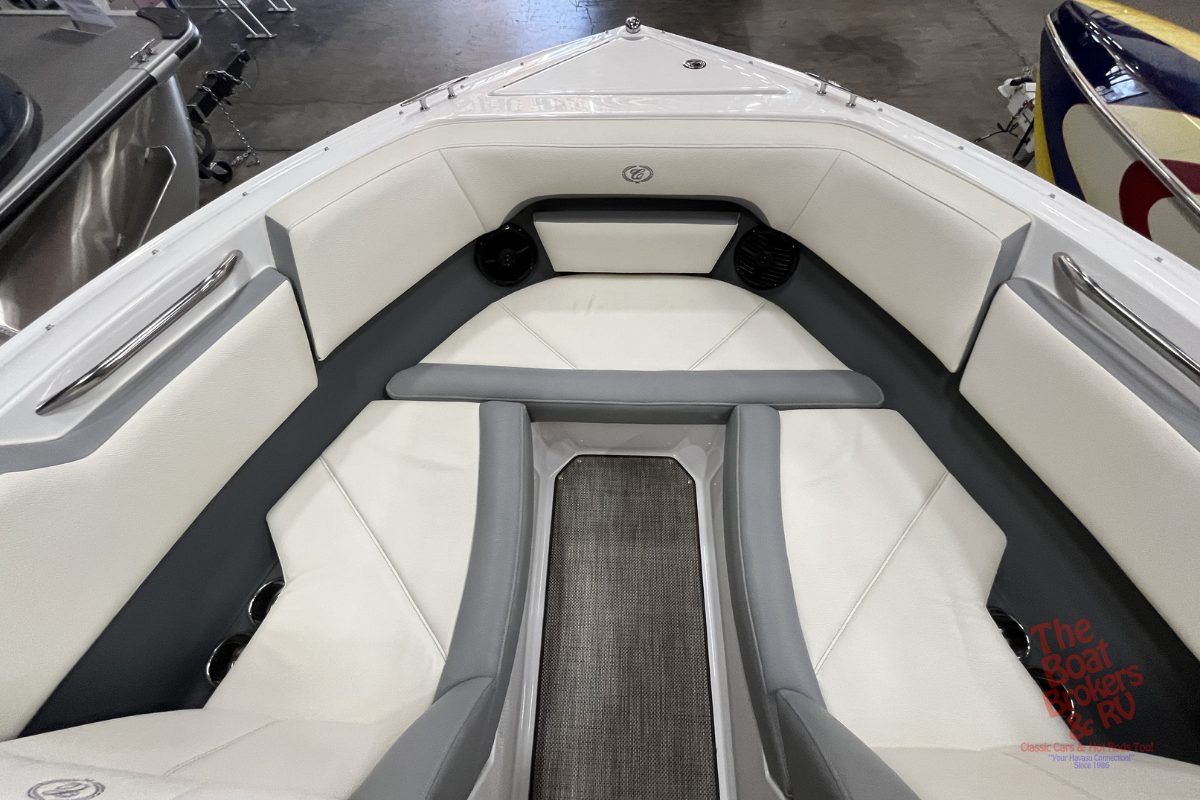 2019 Cobalt 23CS photo 11