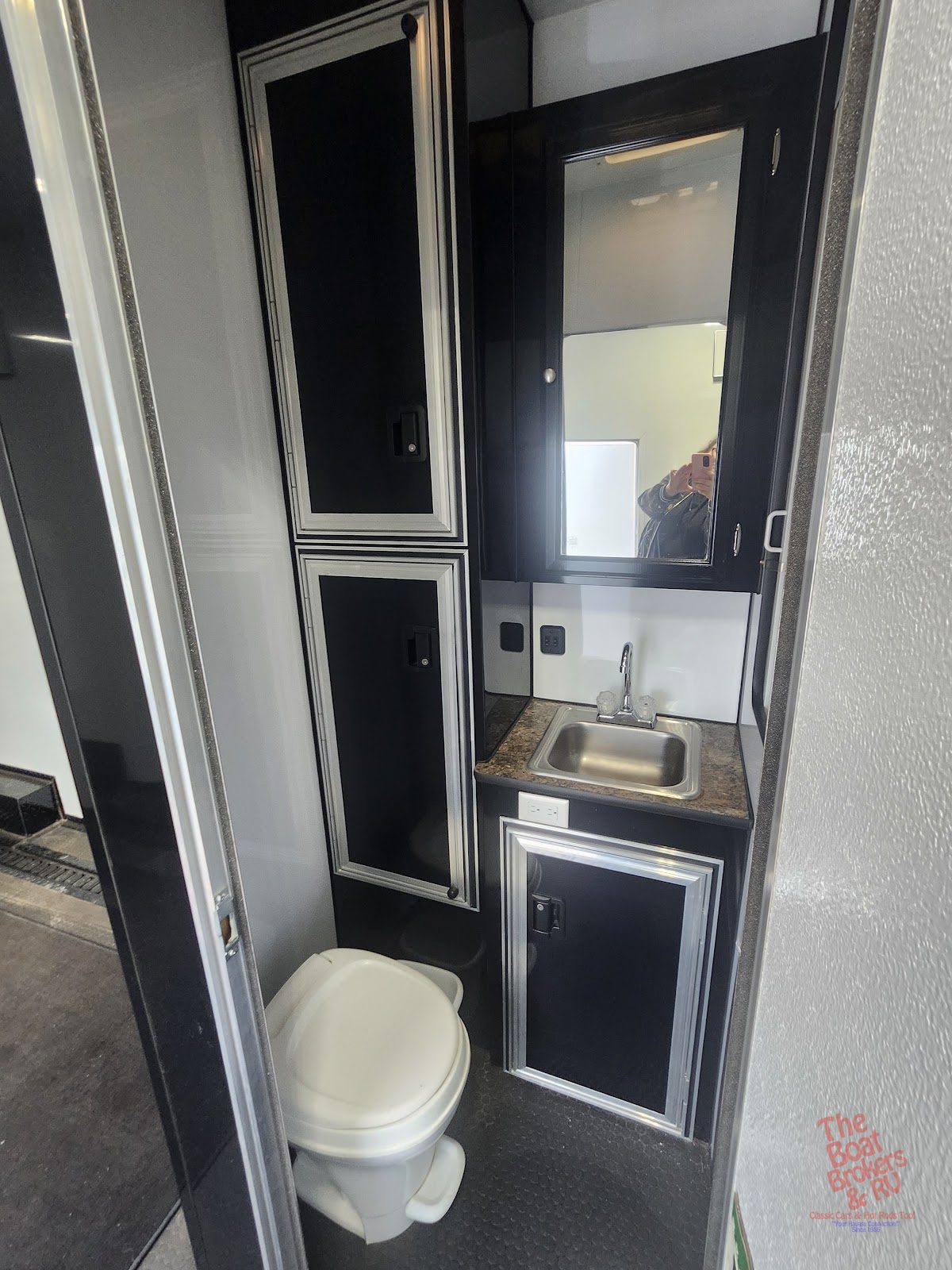 2018 Carson Enclosed Sport Trailer photo 10