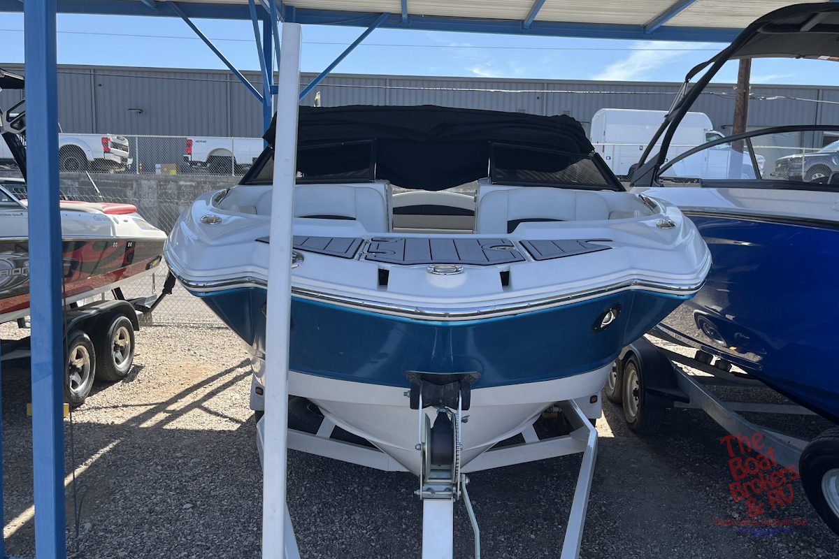 2009 Chaparral SUNESTA 224 photo 2