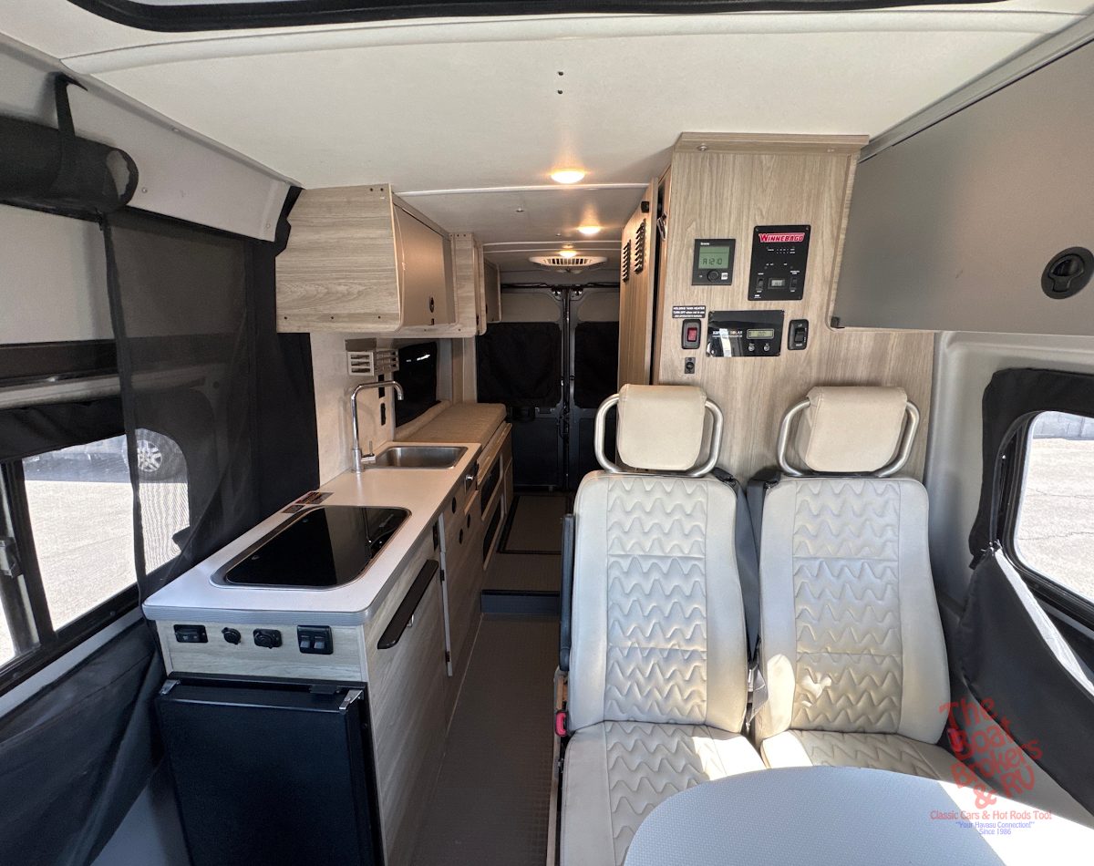 2023 Winnebago Solis 59PX photo 8