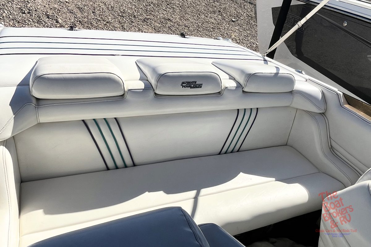 1997 Warlock 247 EURO photo 11