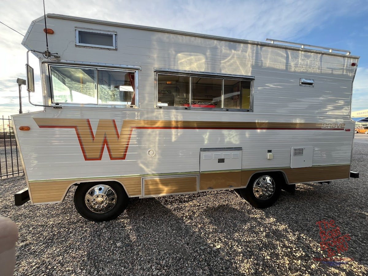 1972 Winnebago D18