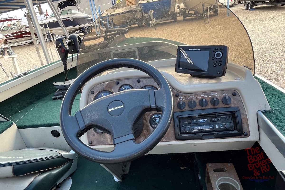 1996 ALUMACRAFT 7411 GX photo 9