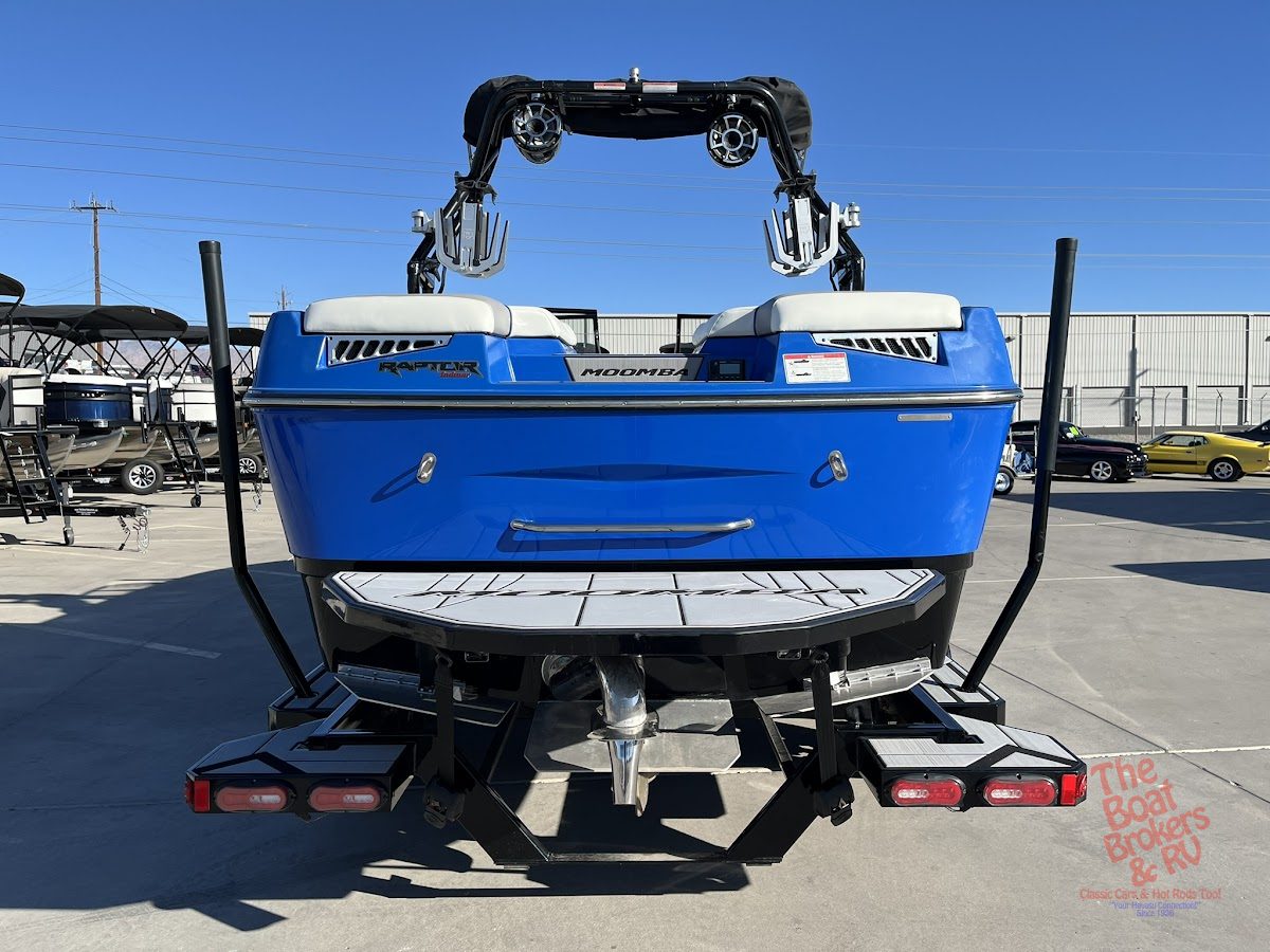 2021 Moomba Mojo 23' photo 8