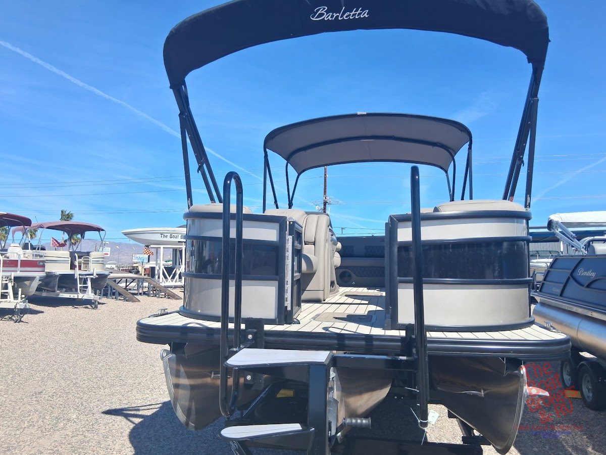 2022 Barletta Lusso 23UC photo 2