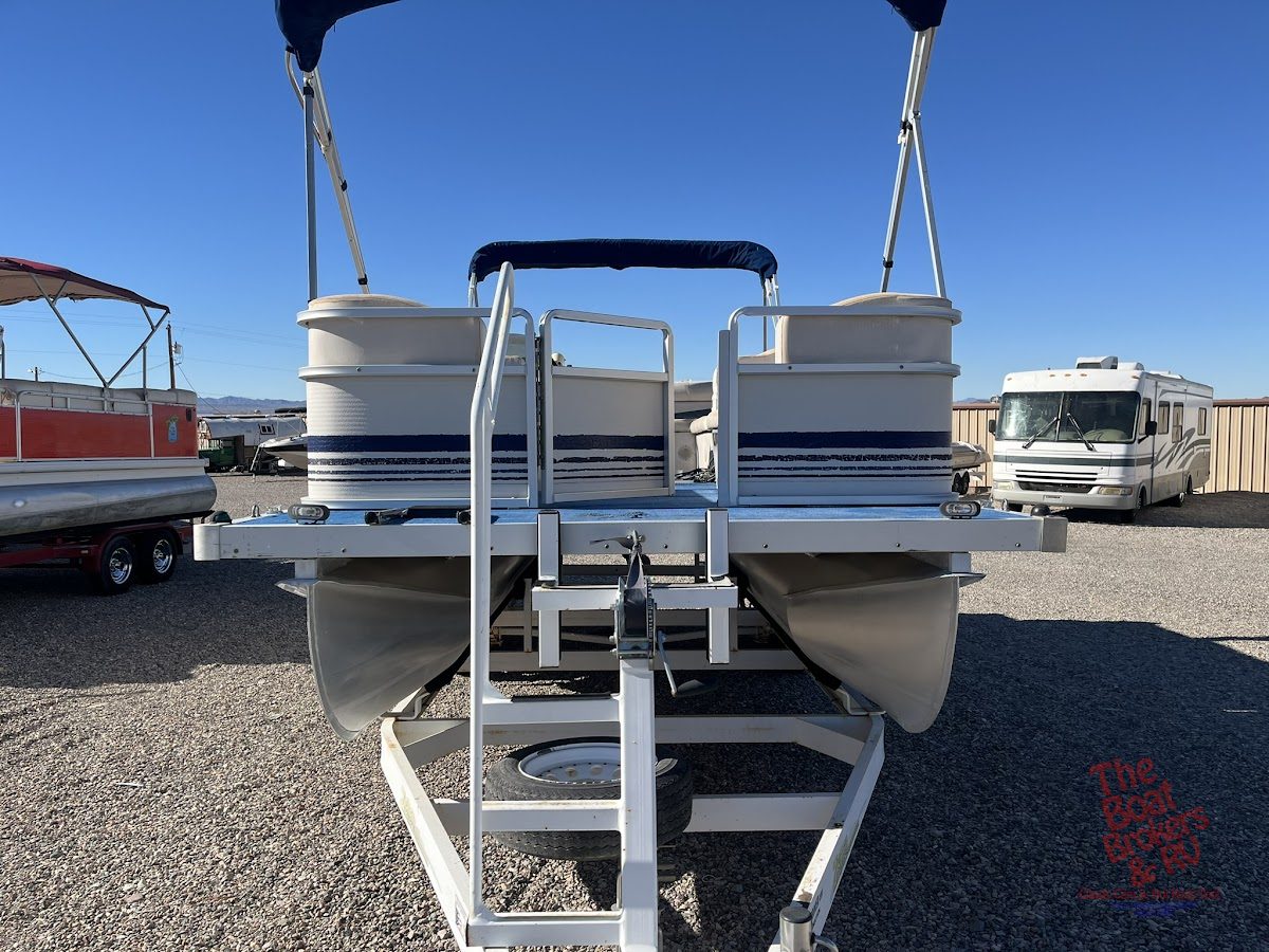2002 Harris-Kayot 22' Flote Boat photo 4
