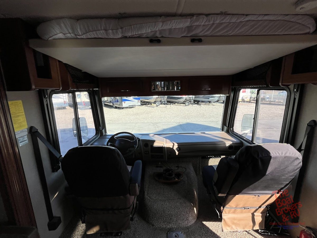 2018 Fleetwood Flair photo 20